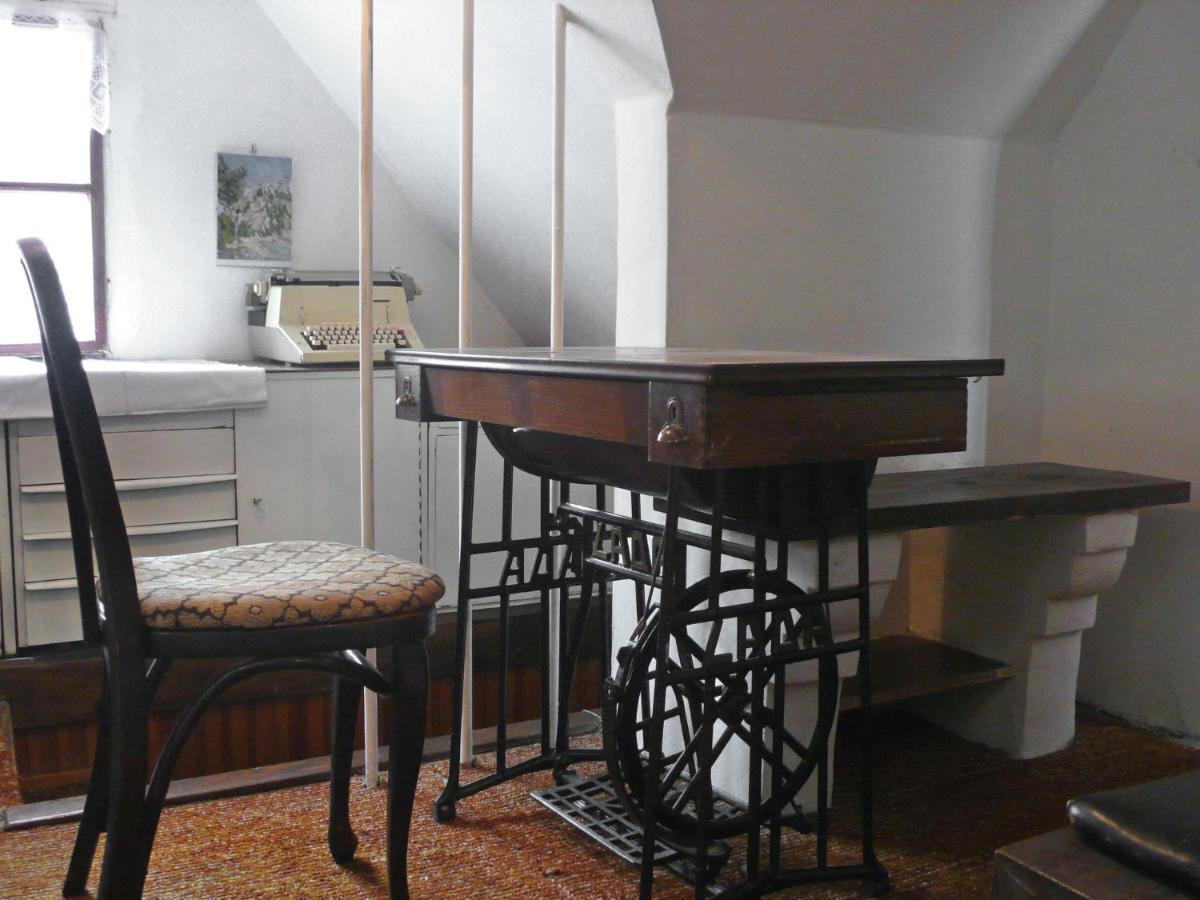 Apartment Nerudova By Interhome Πράγα Εξωτερικό φωτογραφία