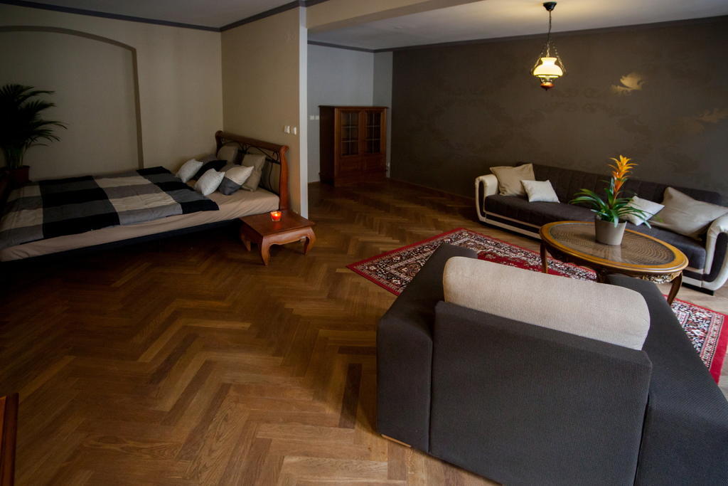 Apartment Nerudova By Interhome Πράγα Δωμάτιο φωτογραφία